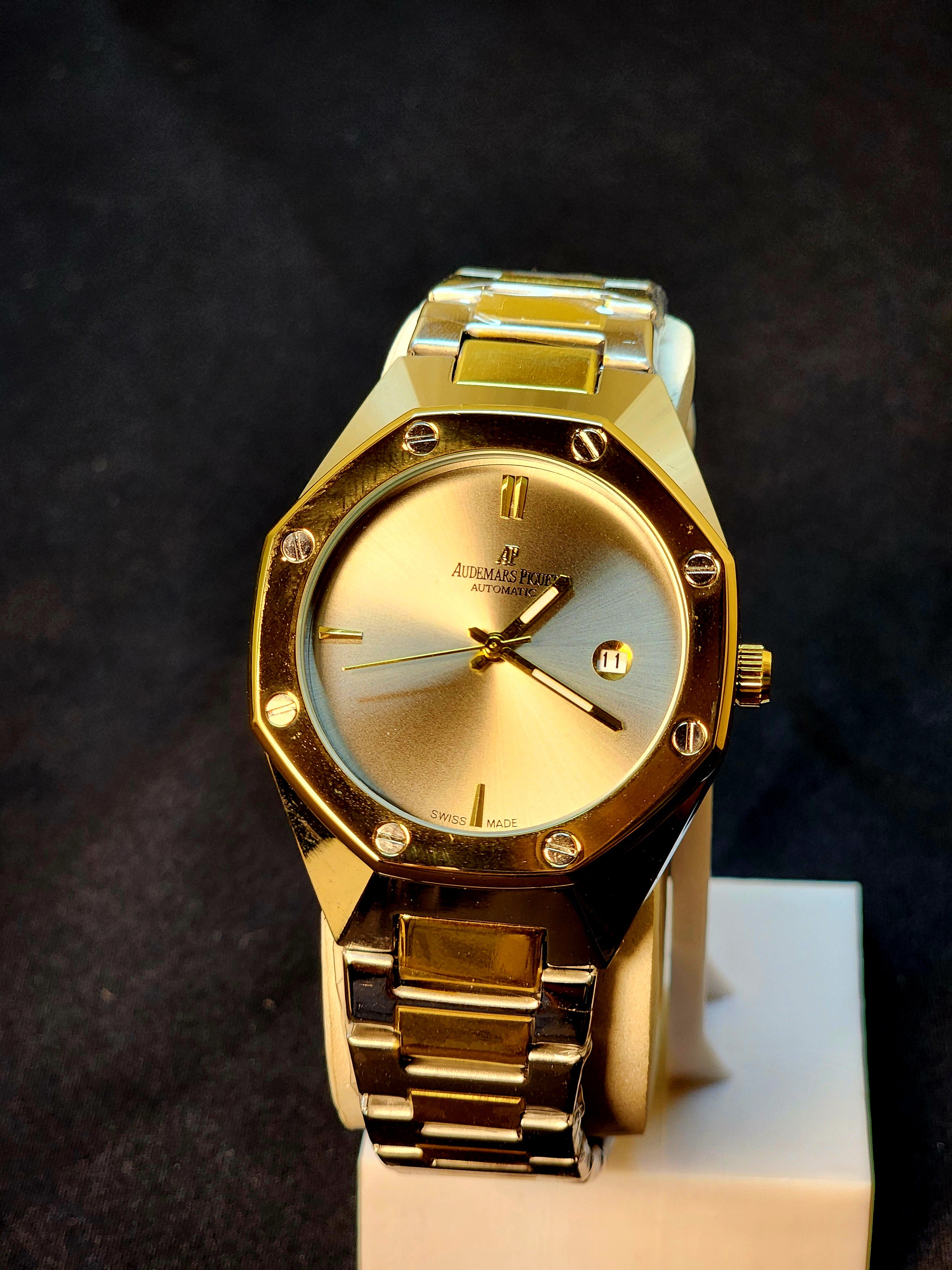 AP LUXURY WATCH FOR MEN